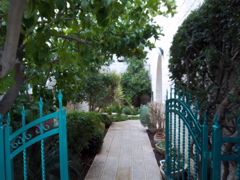 קוטג' 8 חדרים, תמונה 1