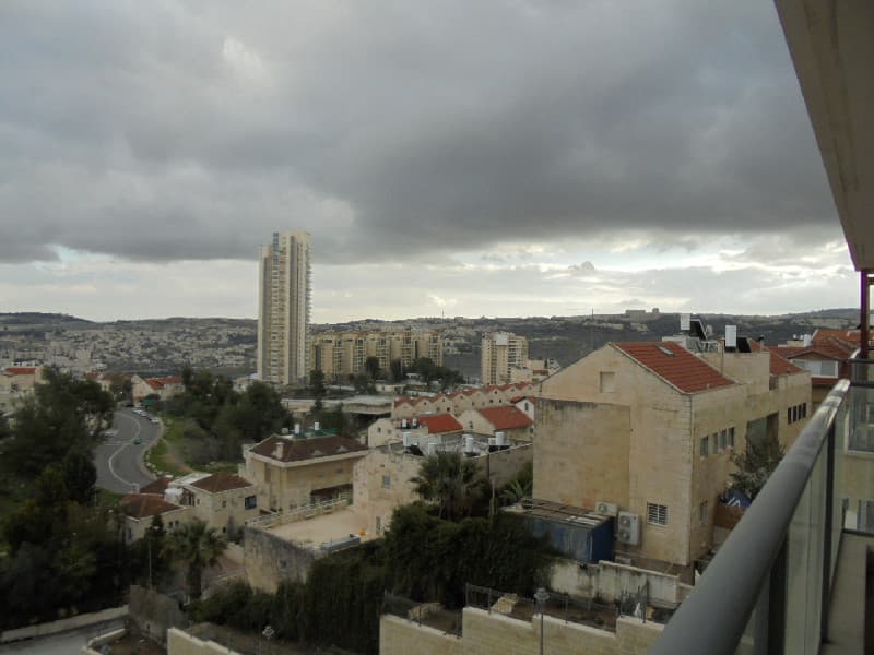 דירה 5 חדרים, תמונה 3