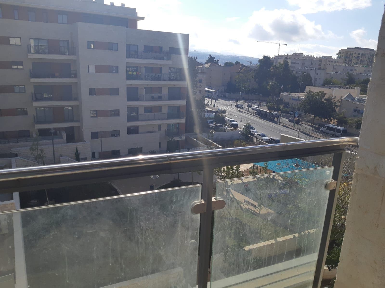 משרד 107 מ״ר, תלפיות, ירושלים
