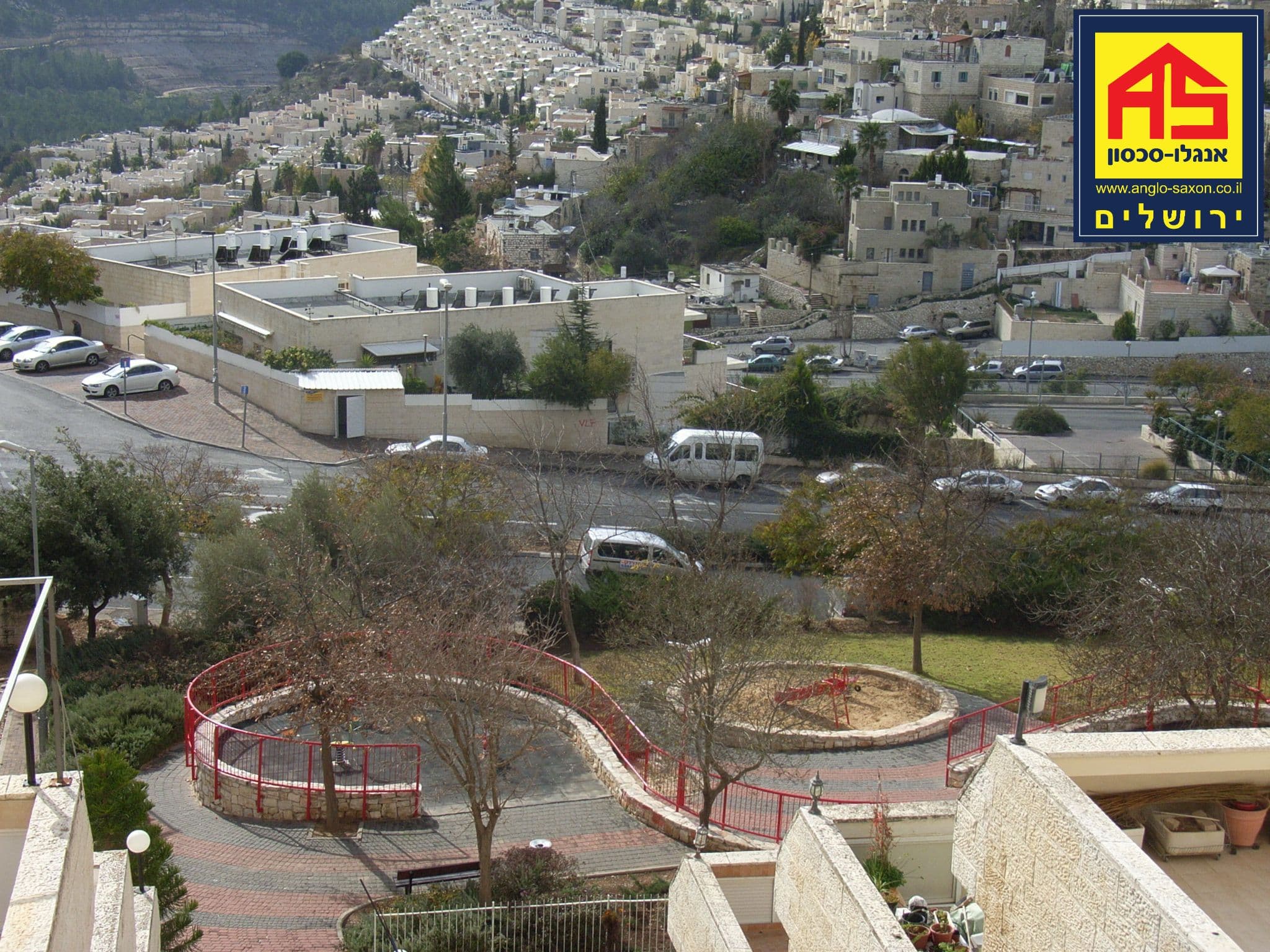 דירה 4 חדרים, תמונה 2