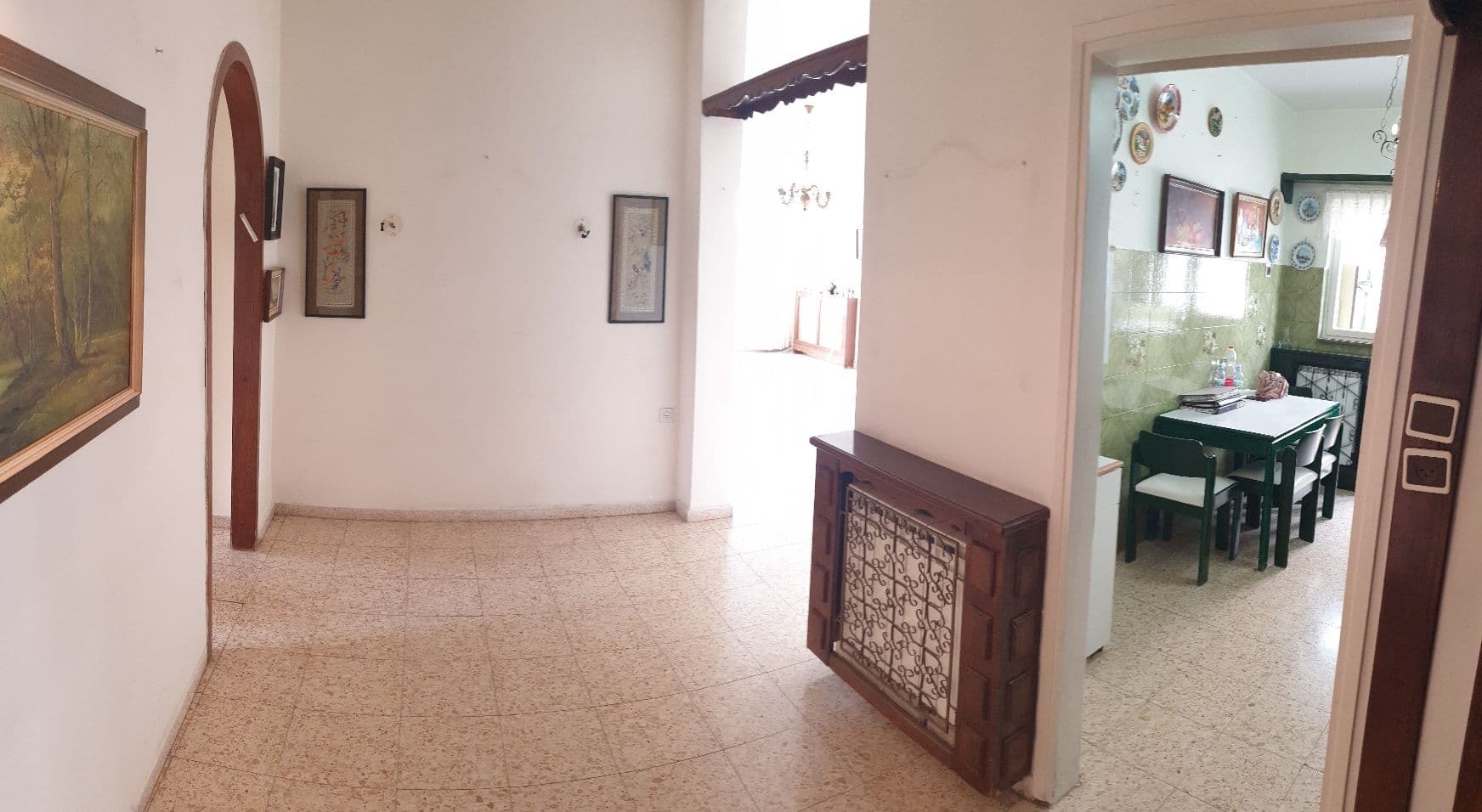 דירה 4 חדרים, תמונה 2