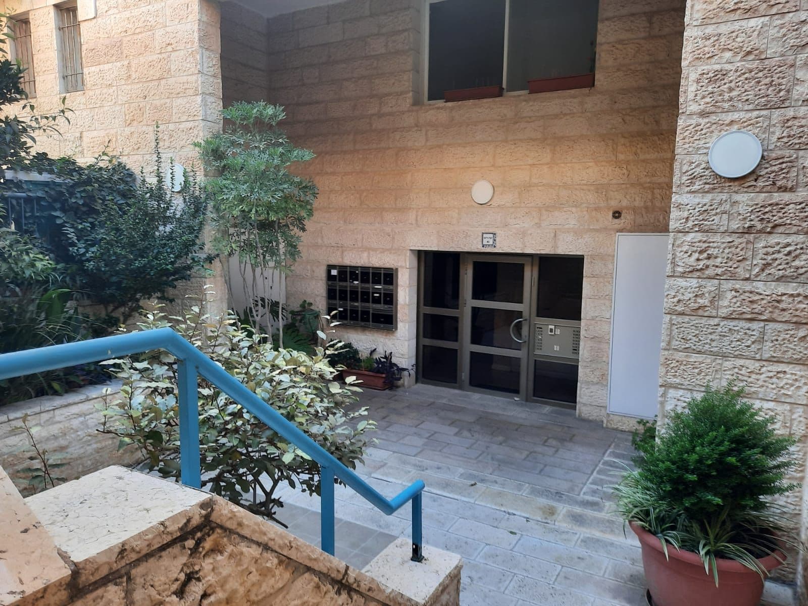 דירה 3 חדרים, תמונה 2