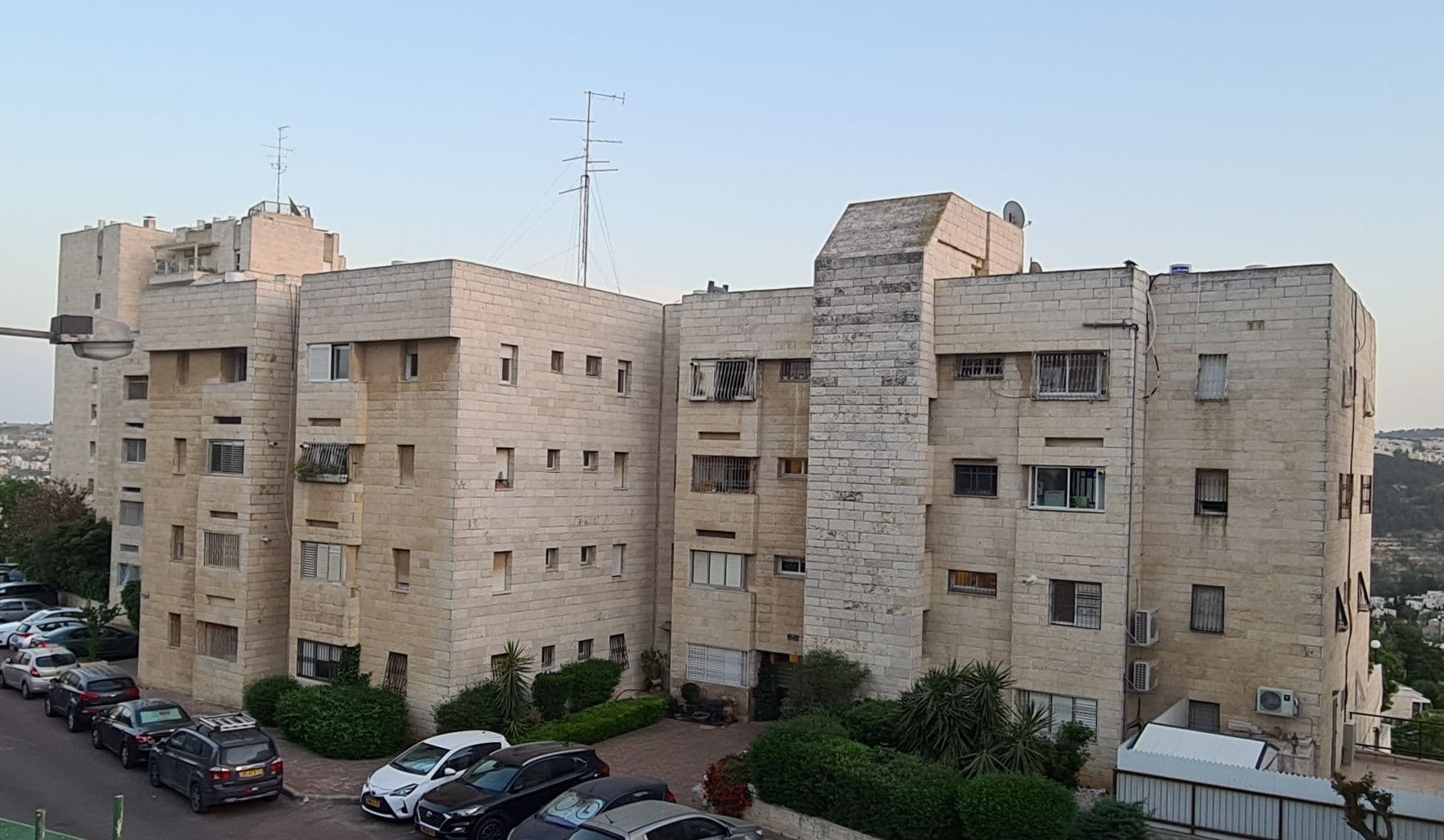 דירה 3 חדרים, תמונה 1