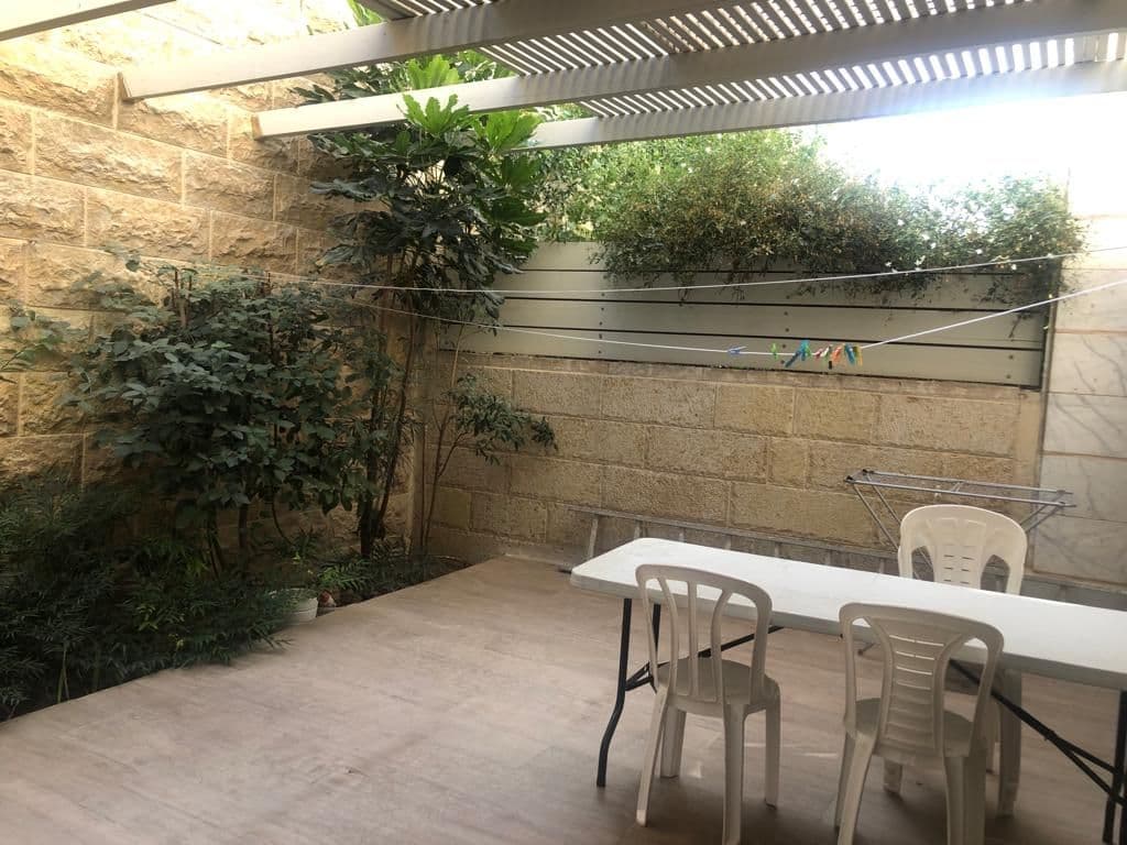 דירת גן 4 חדרים, תמונה 2
