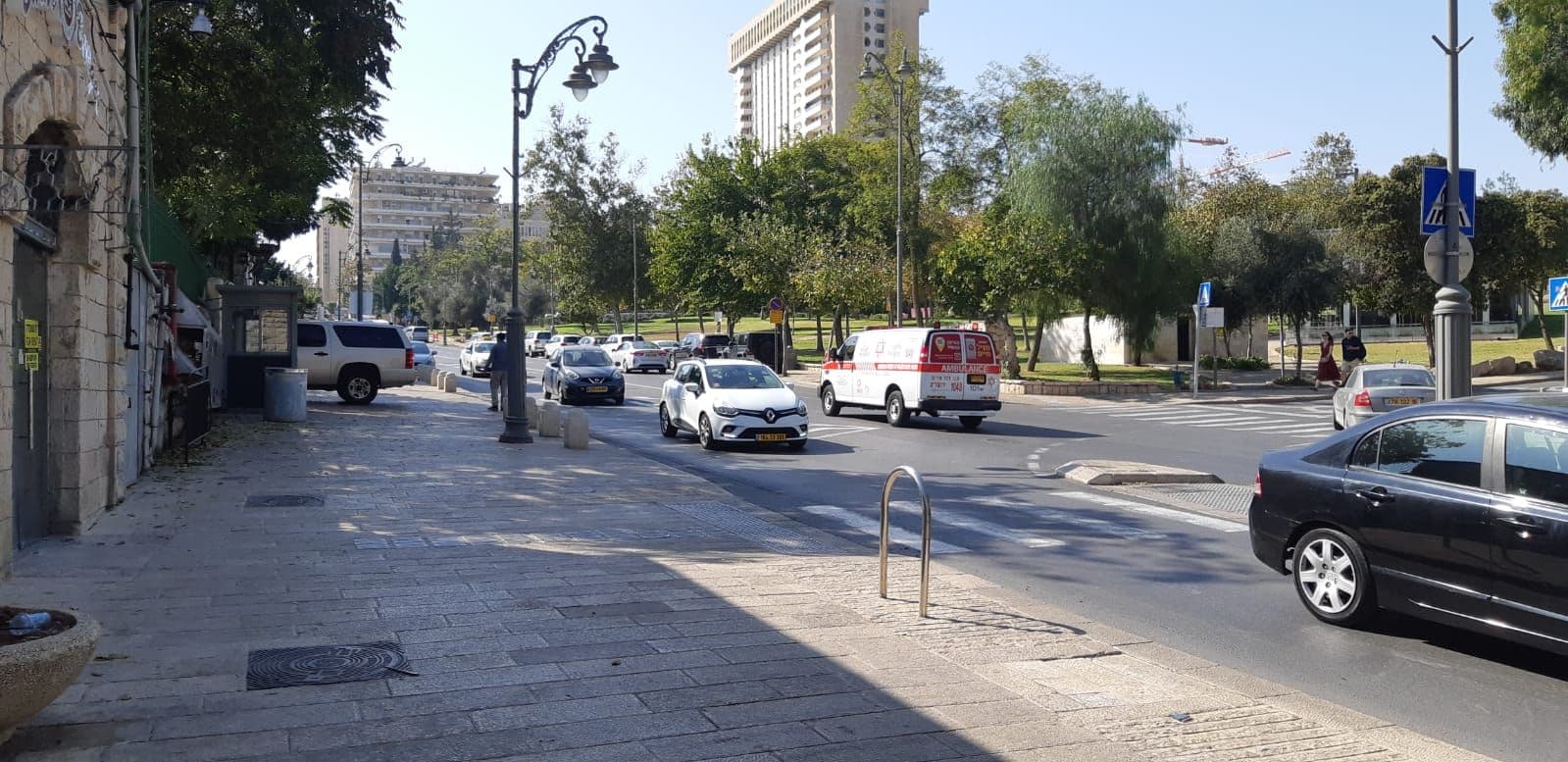 חנות 25 מ״ר, תמונה 2
