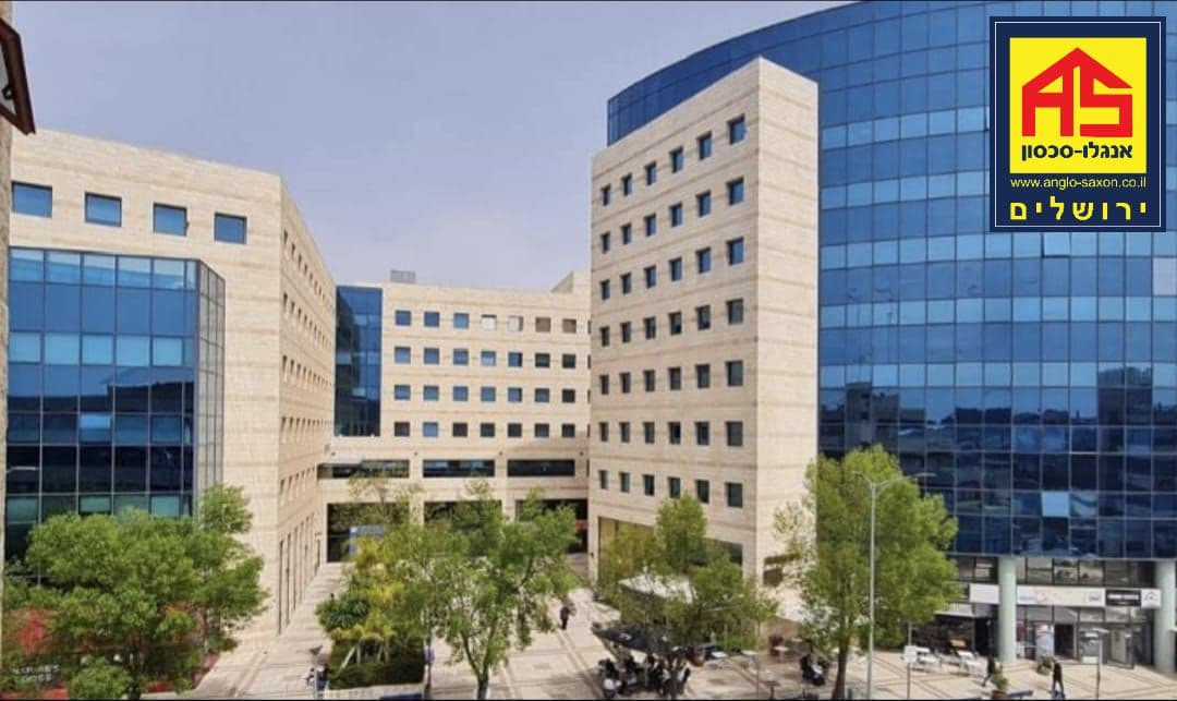 משרד 132 מ״ר, תמונה 1