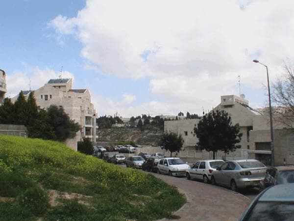 דירת גן 3 חדרים, תמונה 2