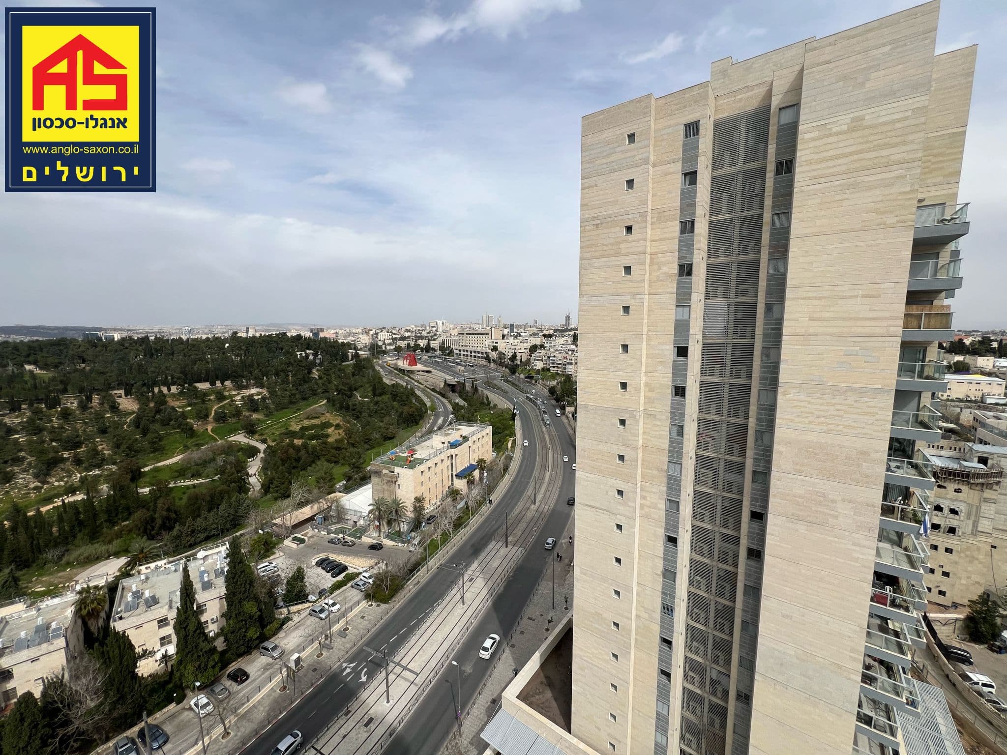 דירה 3 חדרים, תמונה 2