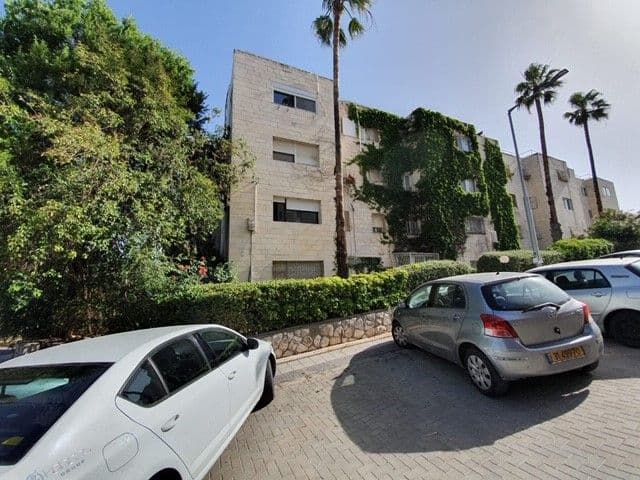 דירה 4.5 חדרים, תמונה 2