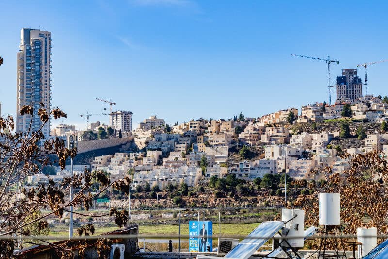 קוטג' 7 חדרים, תמונה 1