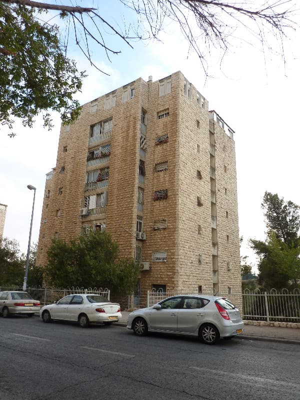 דירה 4 חדרים, תמונה 1