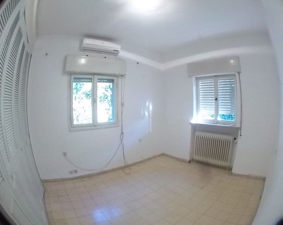 דירה 4 חדרים, תמונה 4