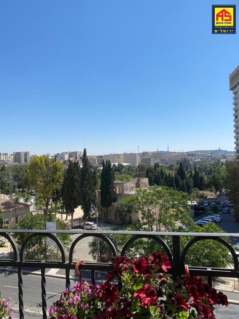 דירה 3 חדרים, המלך גורג, מרכז העיר, ירושלים