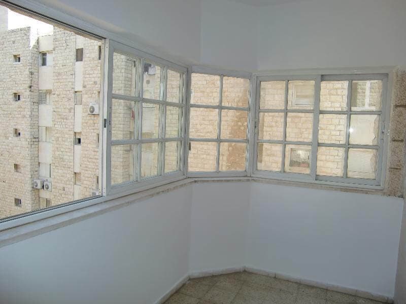 דירה 4 חדרים, תמונה 3