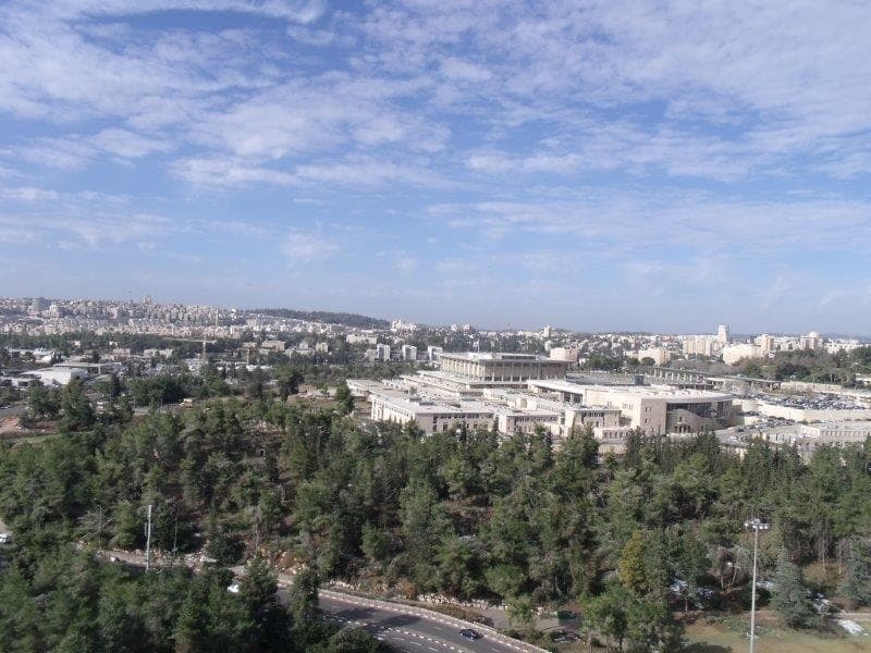 דירה 4 חדרים, תמונה 1