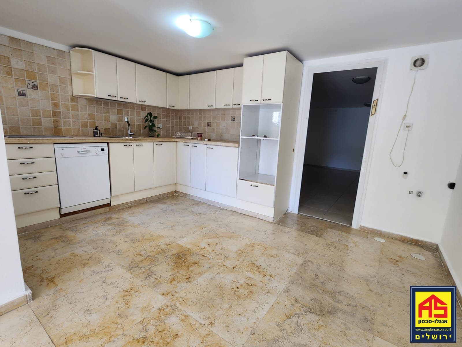 דירת גן 4.5 חדרים, יורם רונן, גבעת משואה, ירושלים