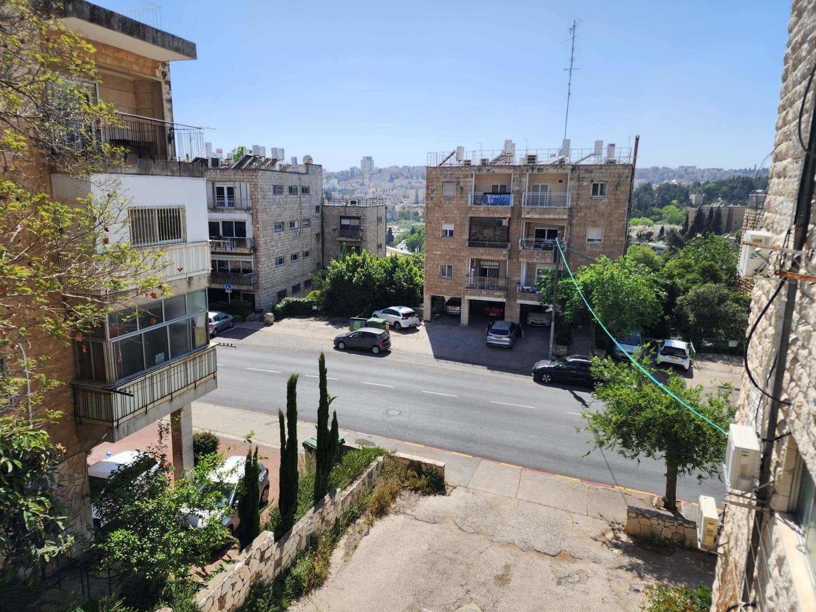 דירה 3.5 חדרים, תמונה 3