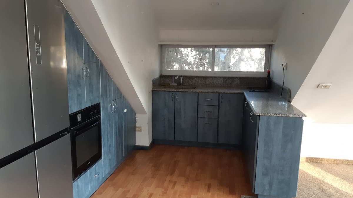 דירת גג 2.5 חדרים, תמונה 4
