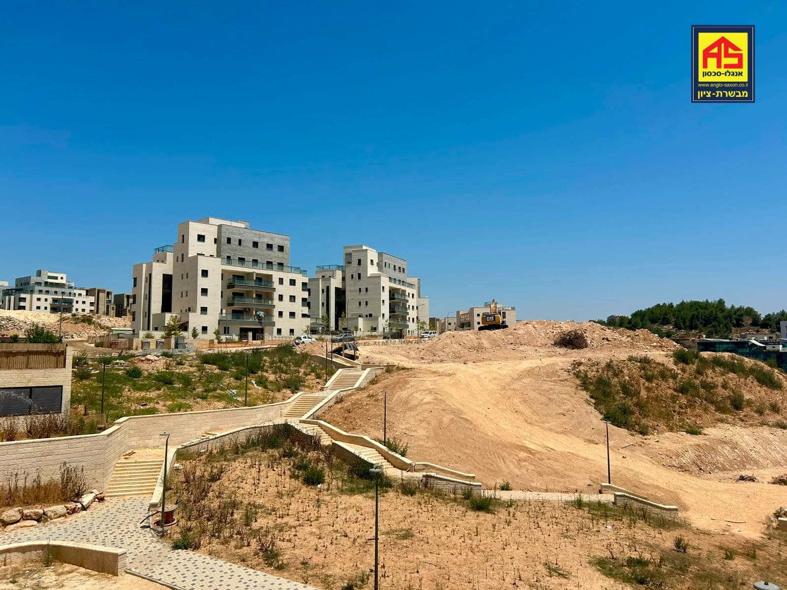 דירה 4 חדרים, תמונה 2