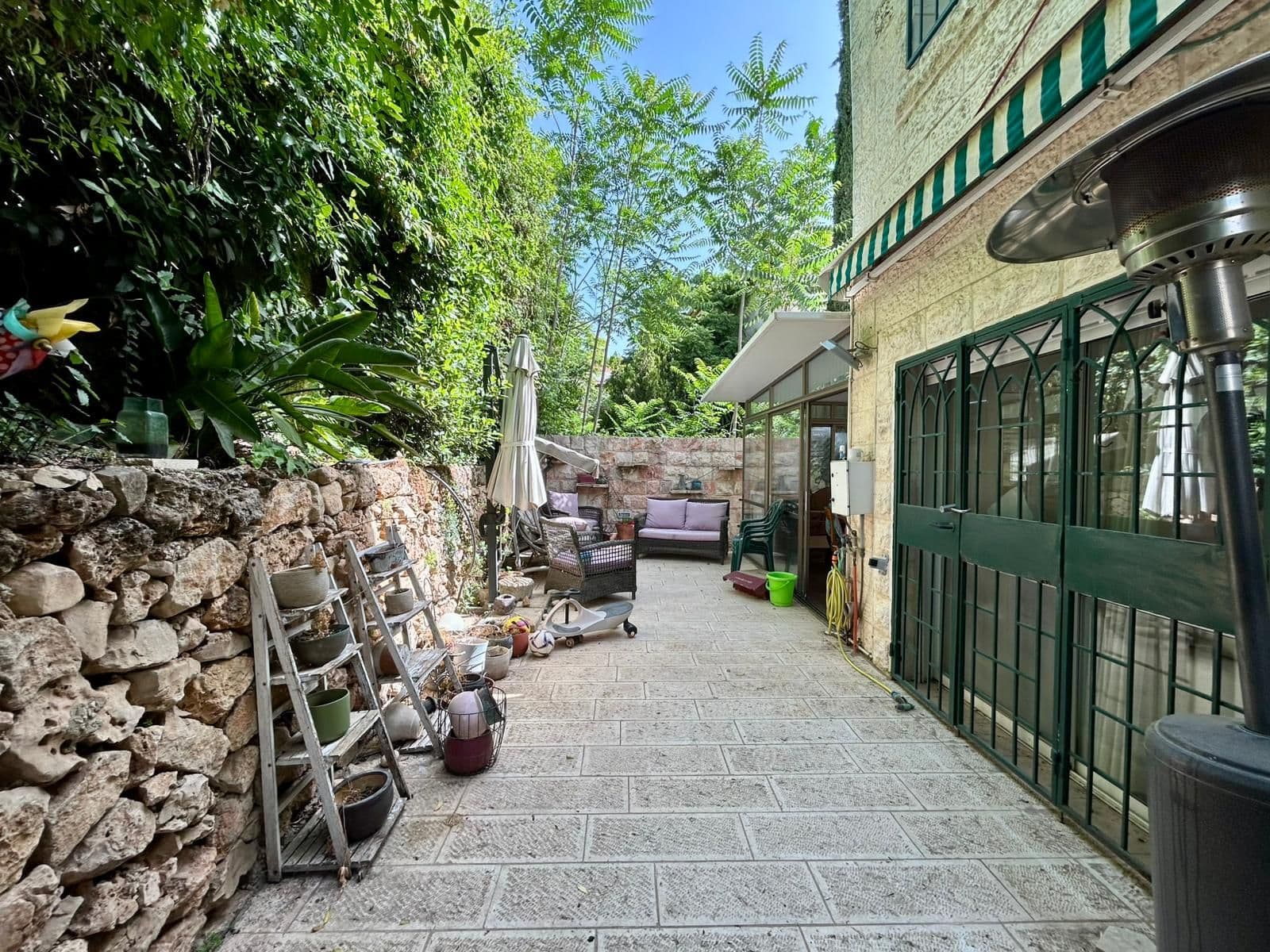 בית 6 חדרים, סעדיה גאון, מבשרת ציון
