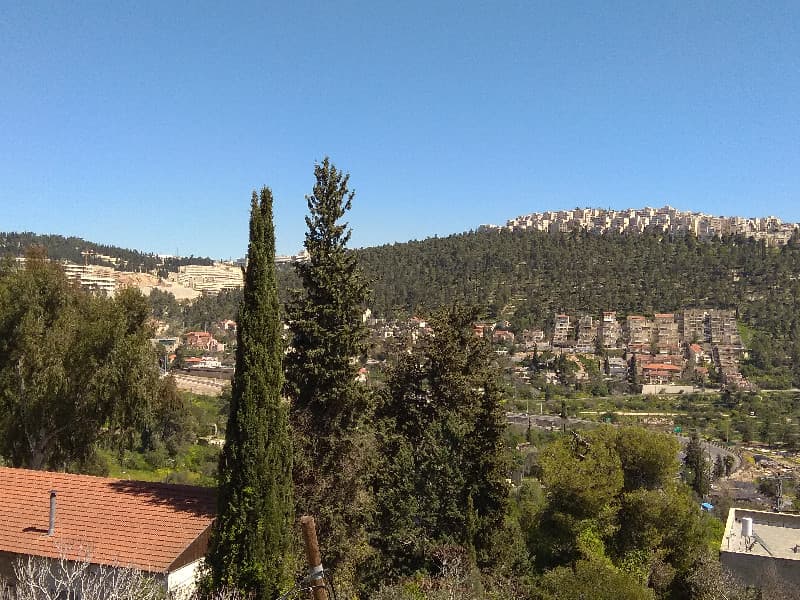 קוטג' 4.5 חדרים, מוצא עילית