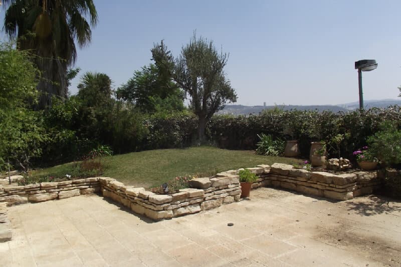 דו משפחתי 6 חדרים, תמונה 3
