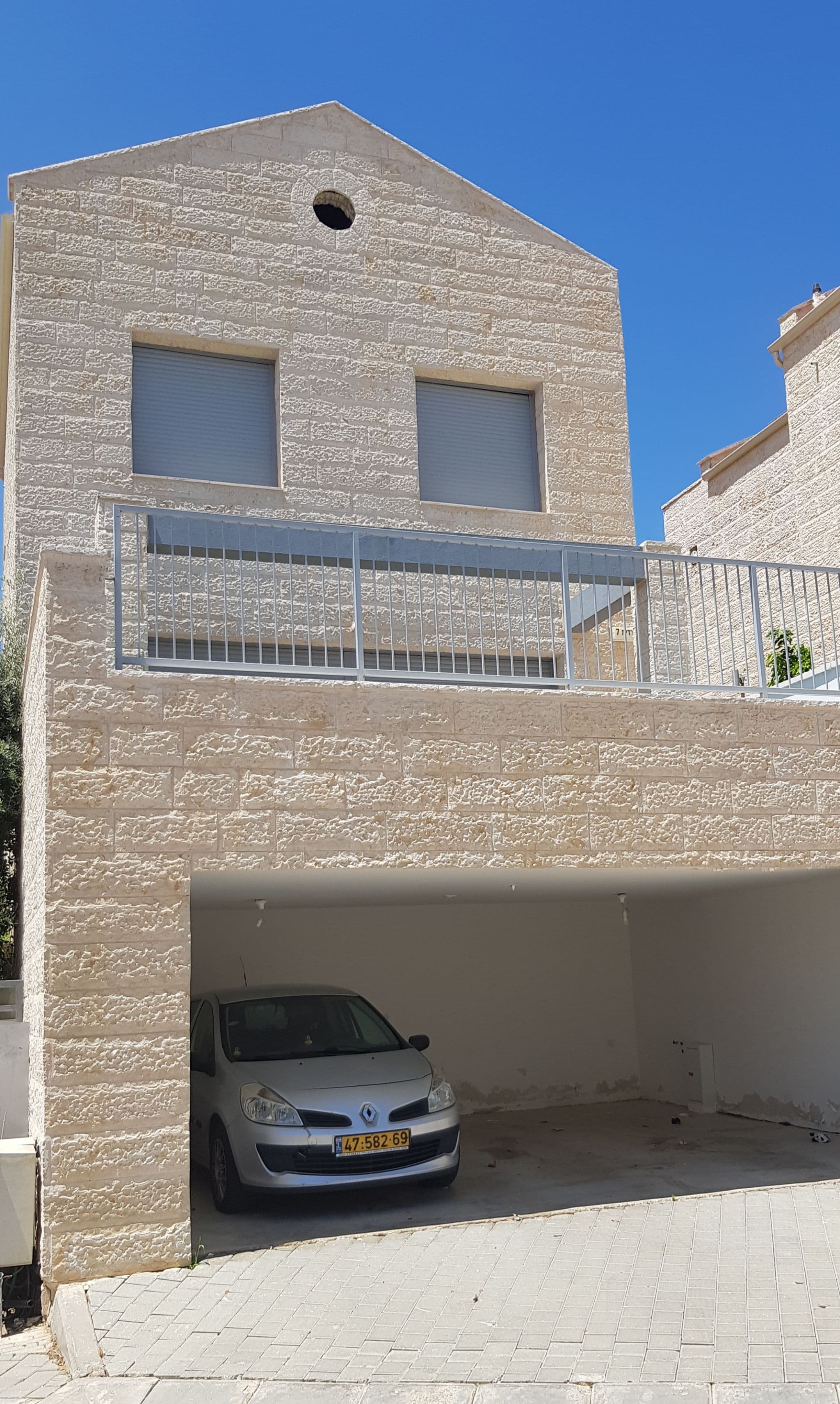וילה 6 חדרים, תמונה 1