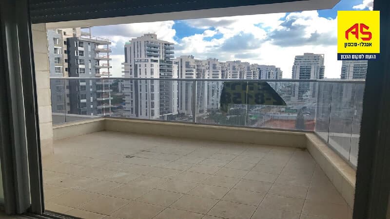 דירה 6 חדרים, תמונה 3