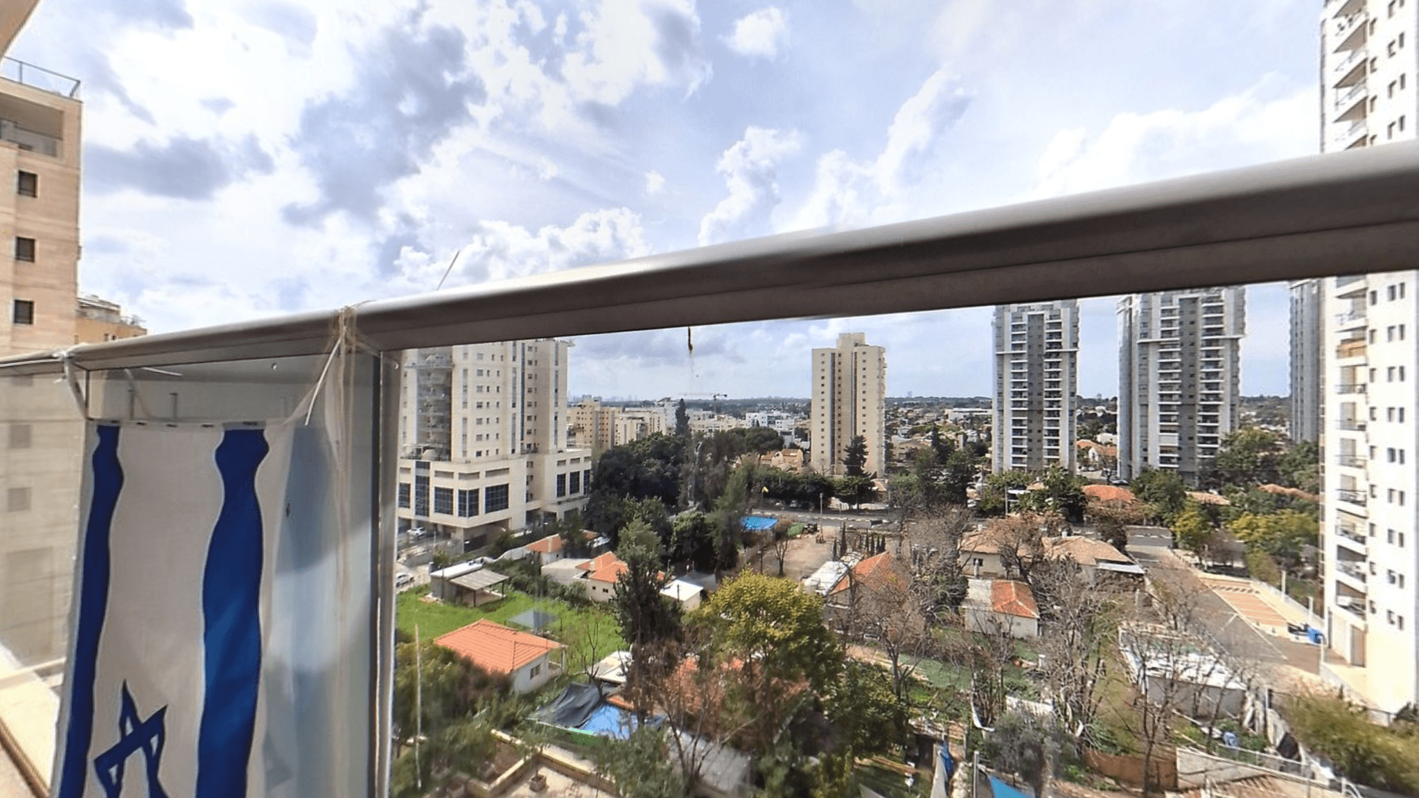 דירה 4 חדרים, תמונה 3