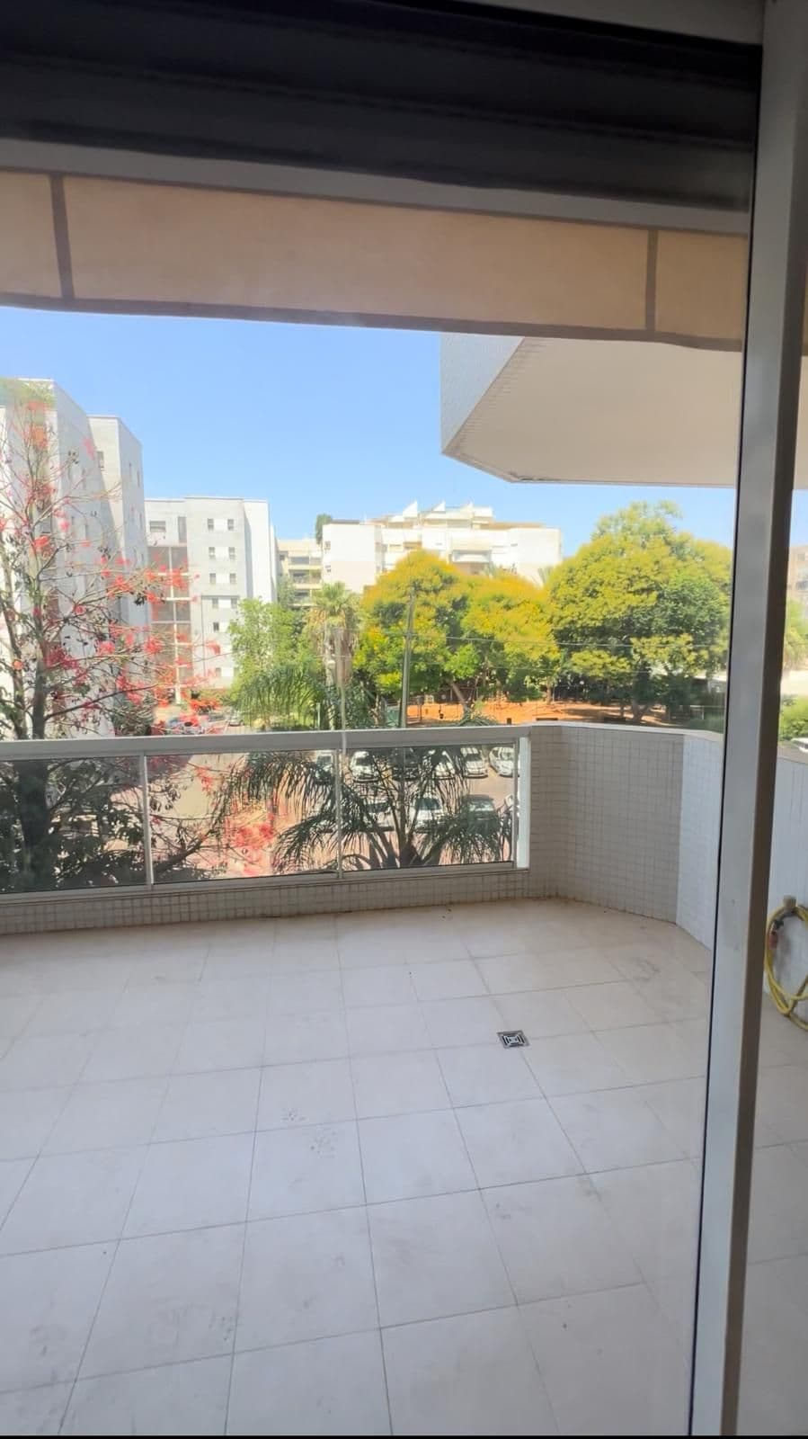 דירה 4 חדרים, בני ברית, רמתיים, הוד השרון
