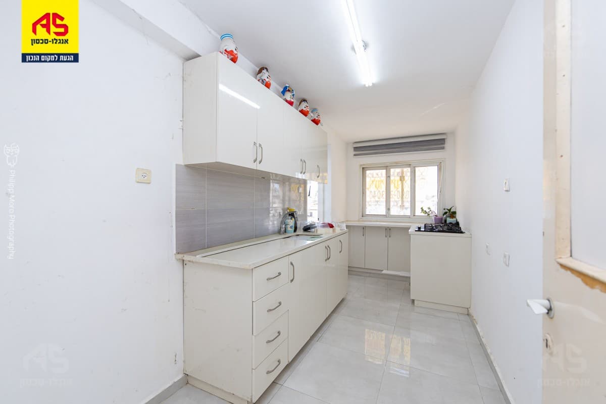דירה 4 חדרים, הגליל 18, קריית ביאליק