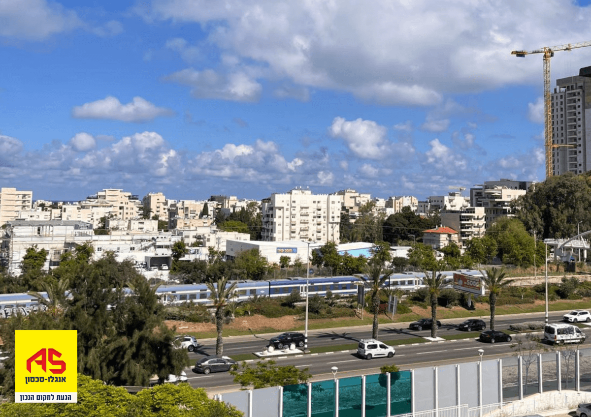 דירה 4 חדרים, אפרים שריר 5, נהריה