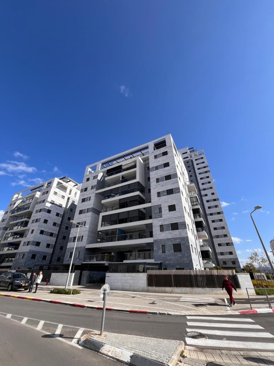 פנטהאוז 5 חדרים, ליבנה 30, נהריה