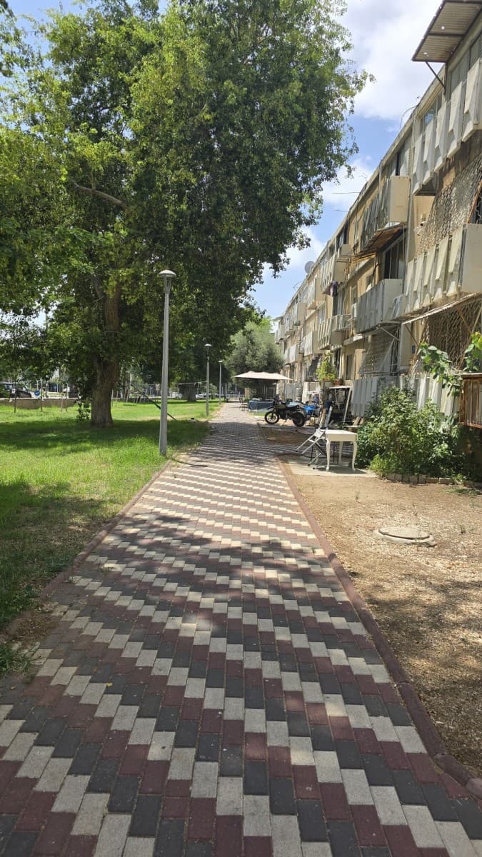 דירה 3 חדרים, שדרות הנשיא בן צבי 1, נהריה