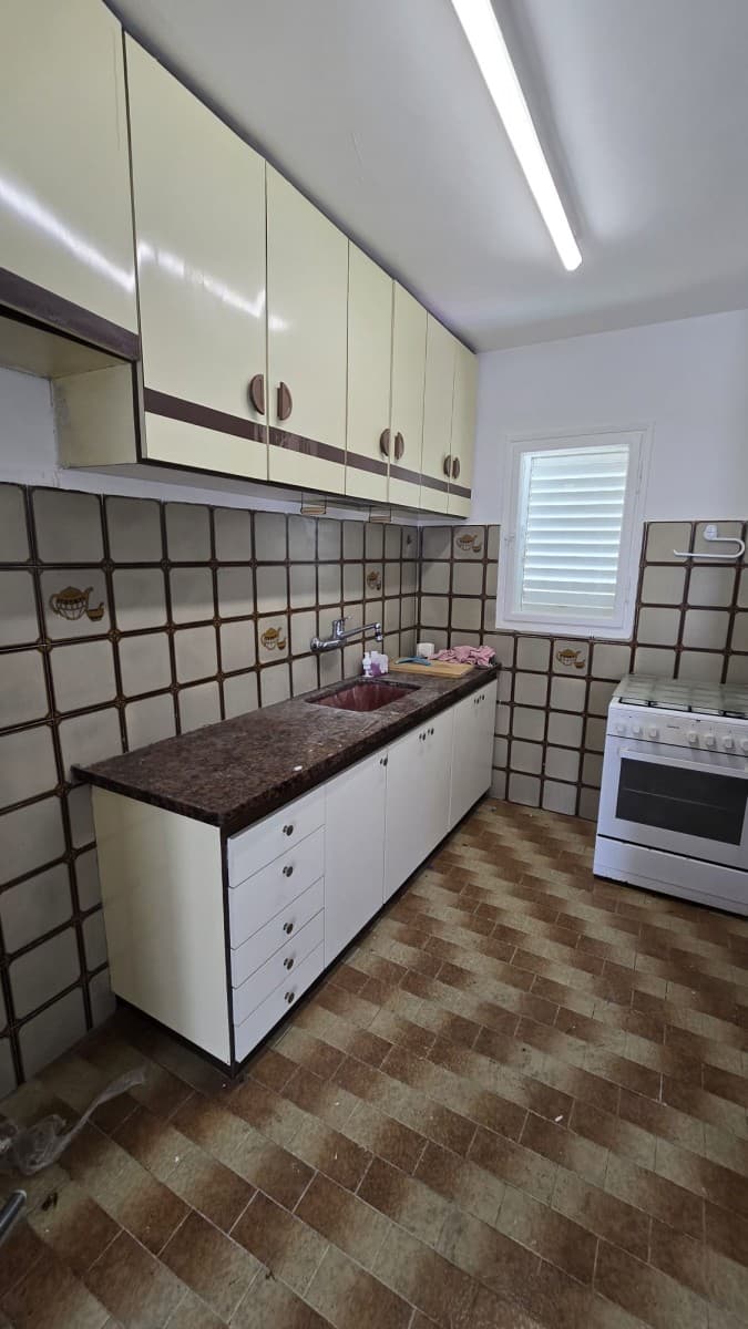 דירה 3 חדרים, תמונה 2