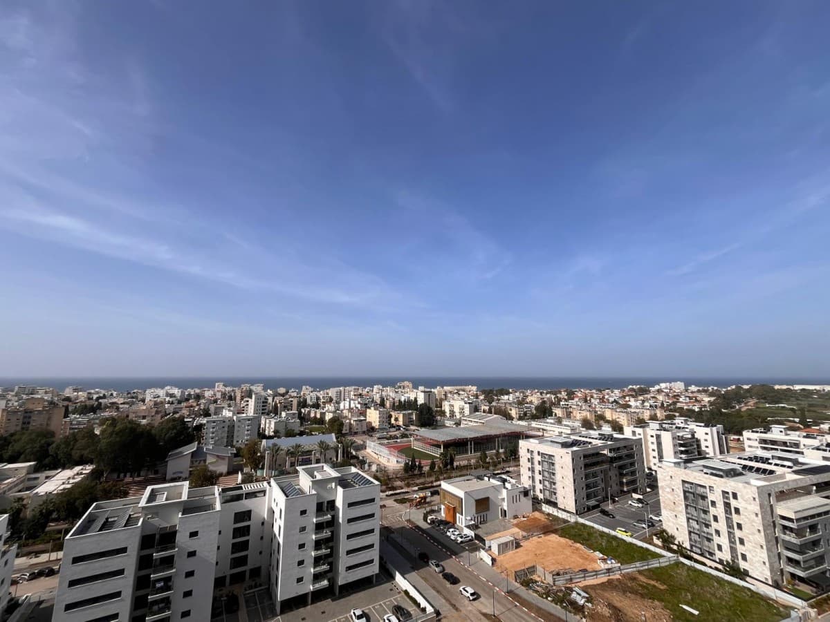 פנטהאוז 5 חדרים, תמונה 2
