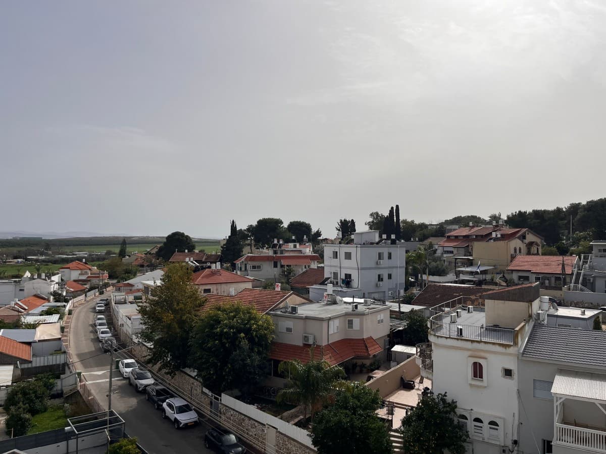 דירה 3 חדרים, תמונה 3