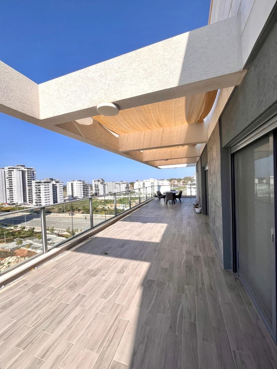 פנטהאוז 5 חדרים, תמונה 4