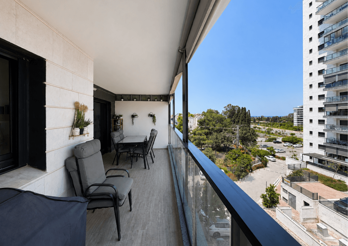 דירה 5 חדרים, תמונה 2