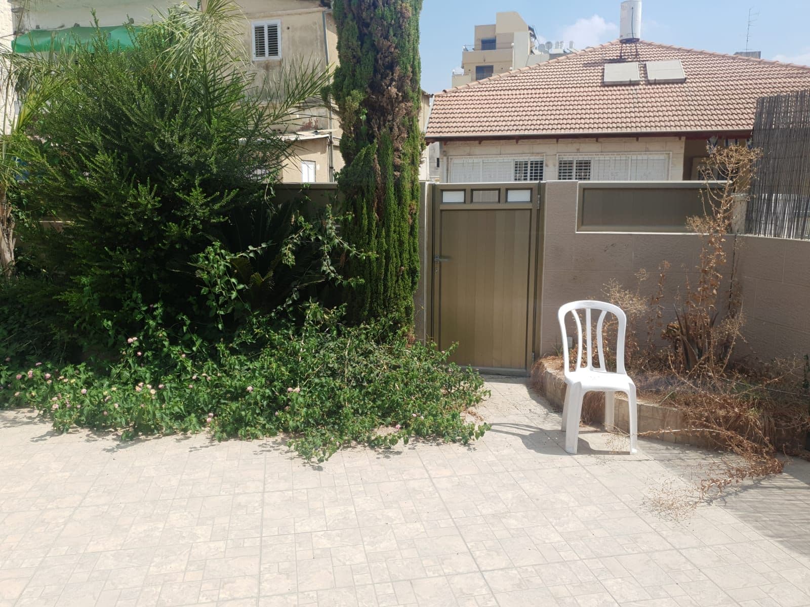 בית 4 חדרים, תמונה 2