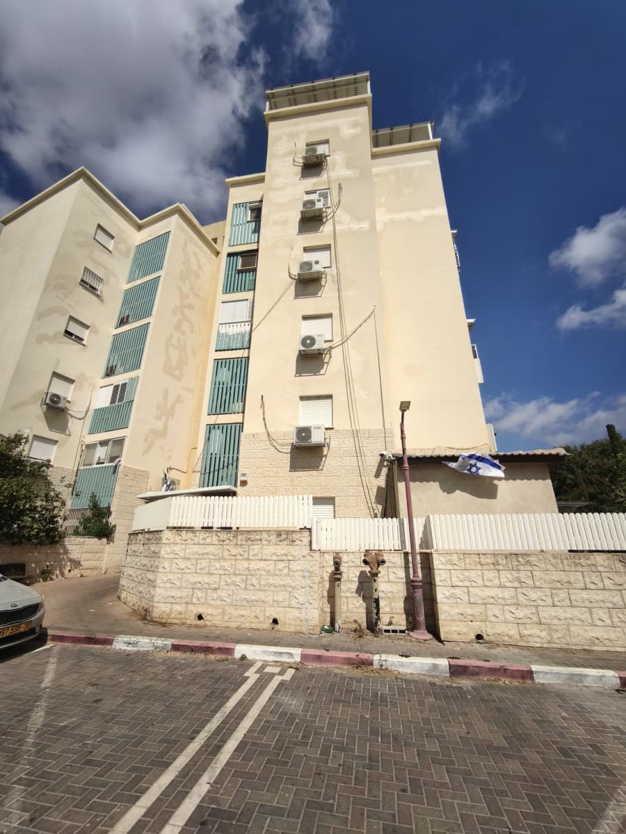 פנטהאוז 5 חדרים, תמונה 3