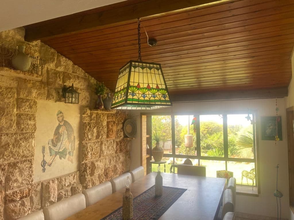 קוטג' 7 חדרים, תמונה 2