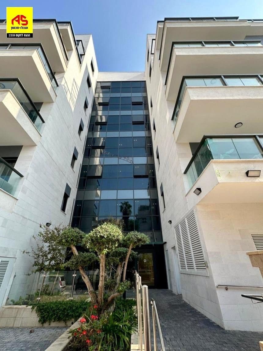דירה 3 חדרים, ביאליק, מרכז דרום, רעננה