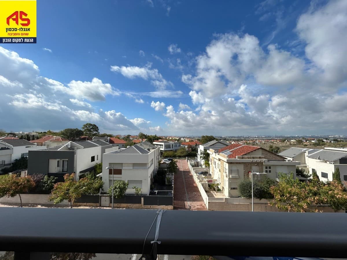 דירה 5 חדרים, תמונה 3