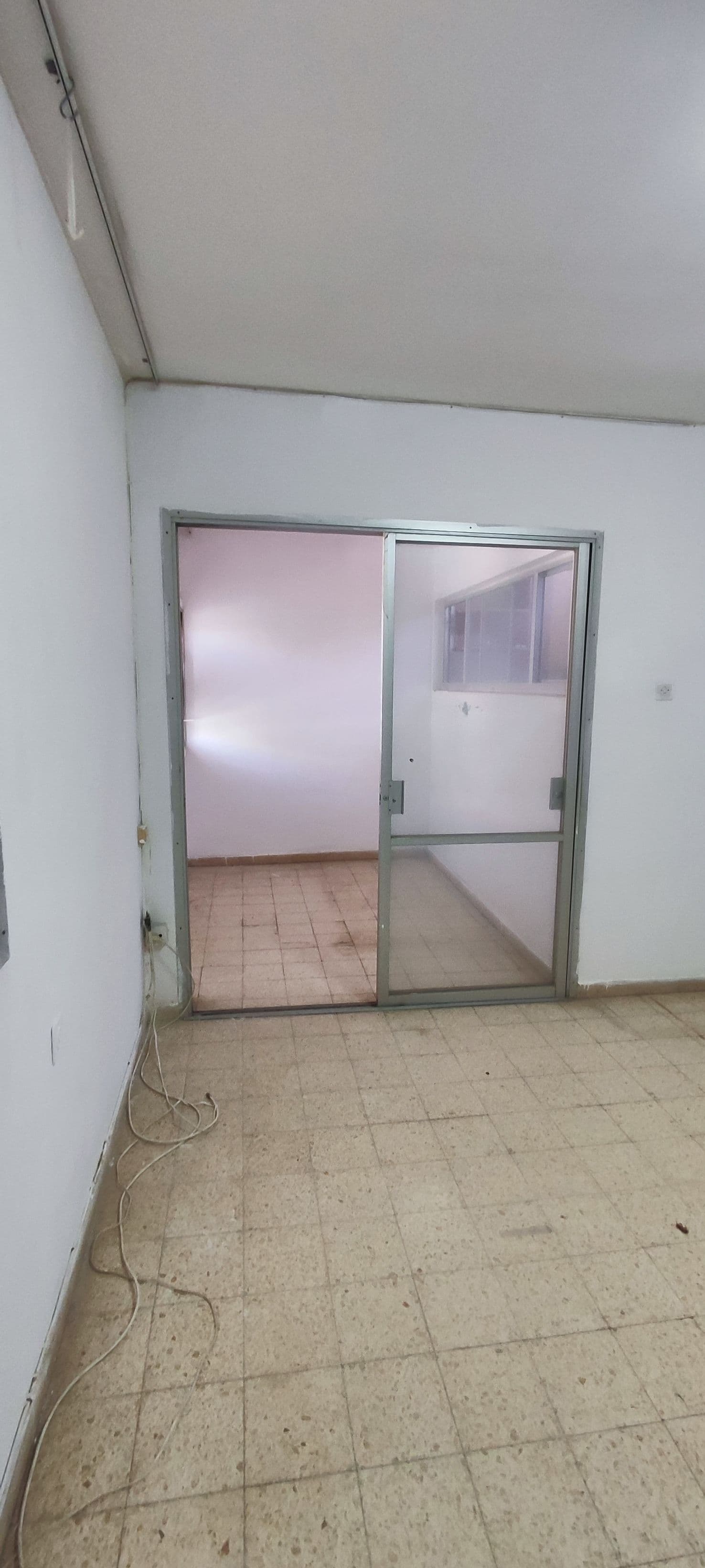 דירה 3.5 חדרים, תמונה 3