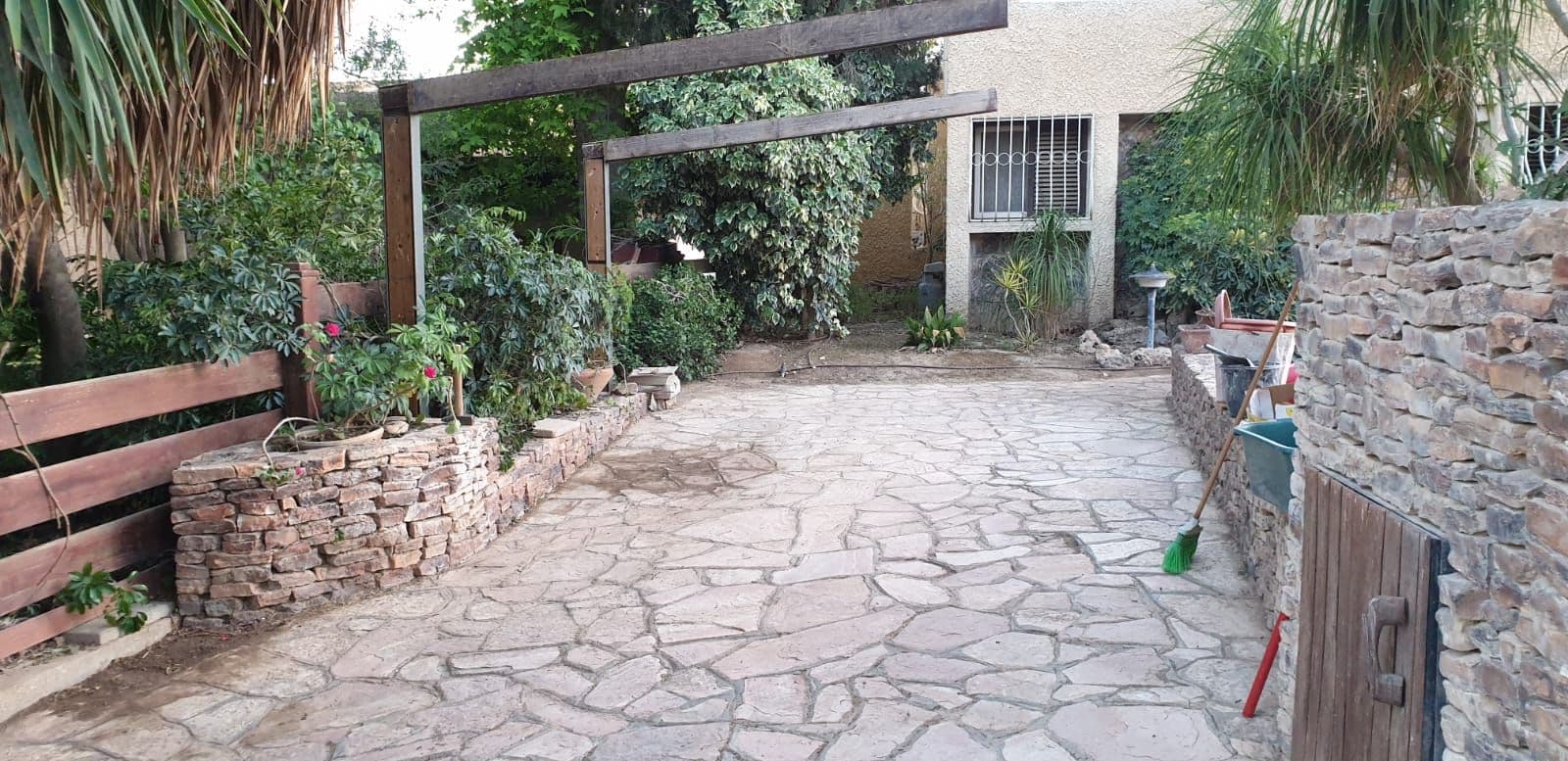 בית 4.5 חדרים, תמונה 4