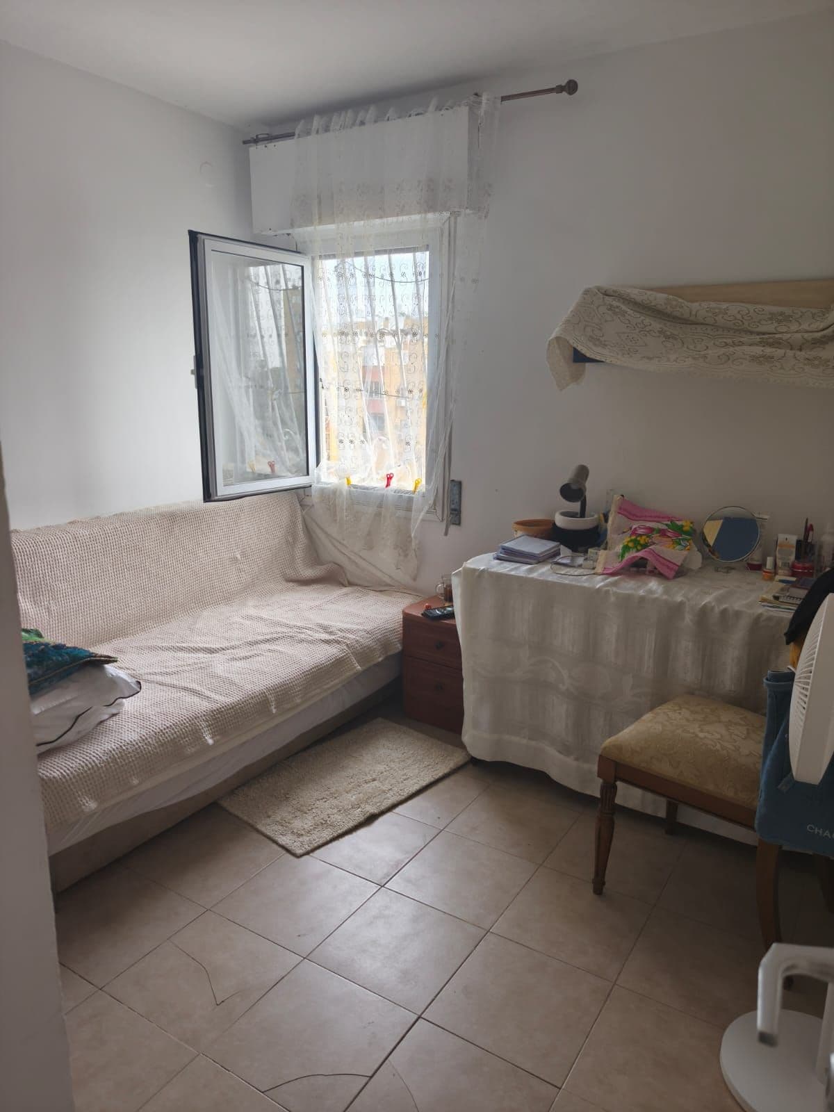 דירה 4 חדרים, תמונה 4