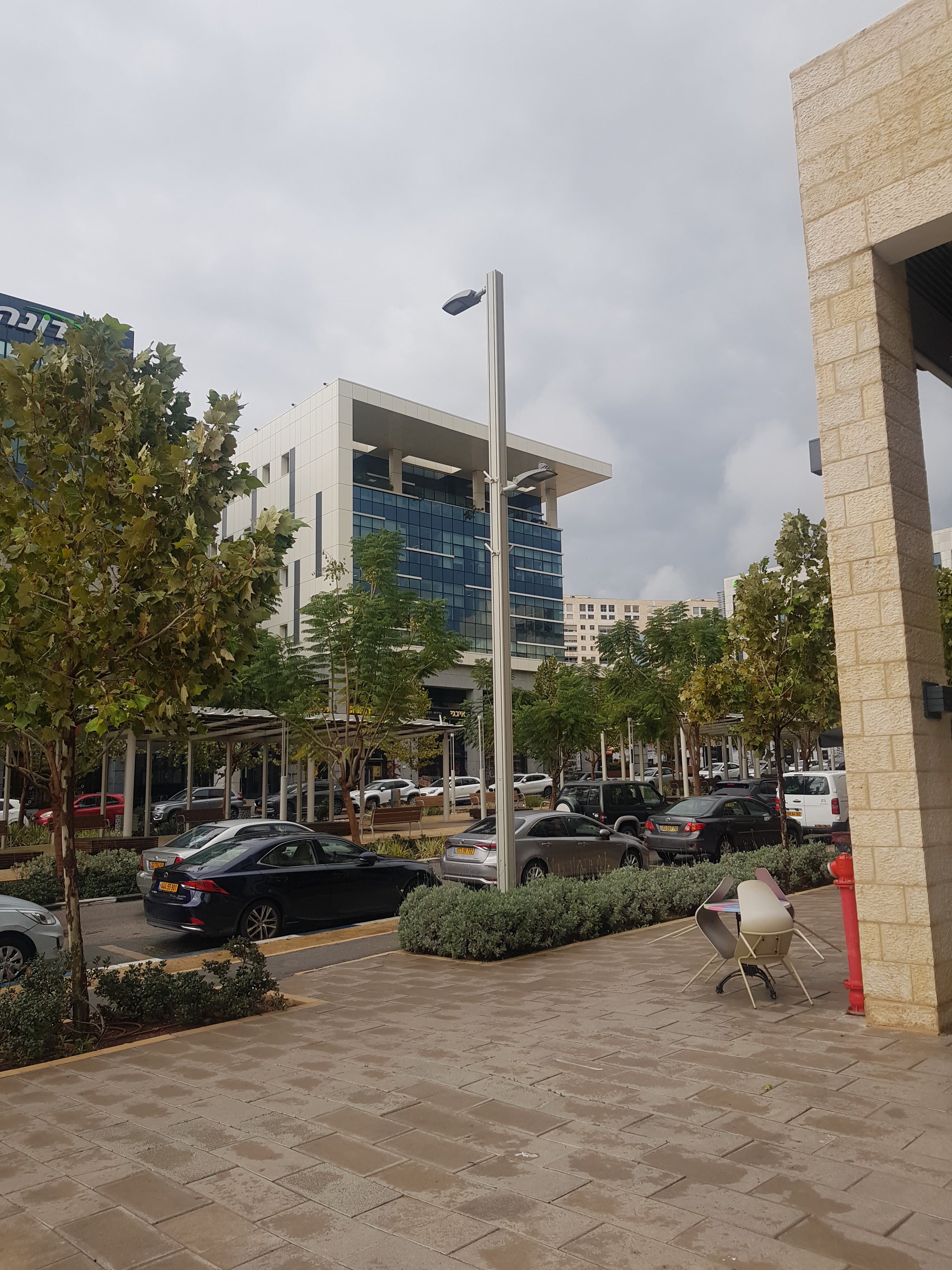 חנות 195 מ״ר, תמונה 2