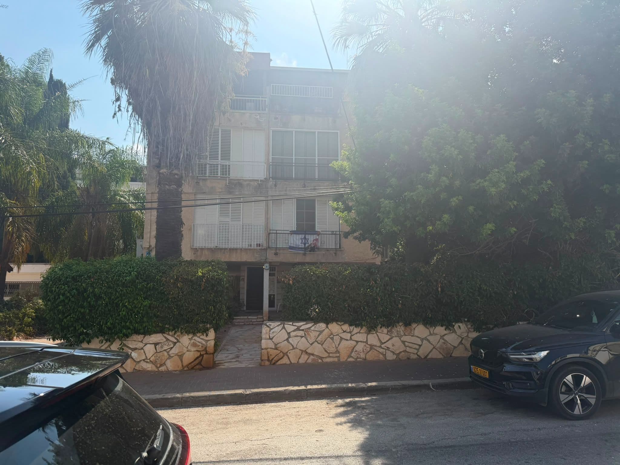 דירה 4 חדרים, תמונה 4