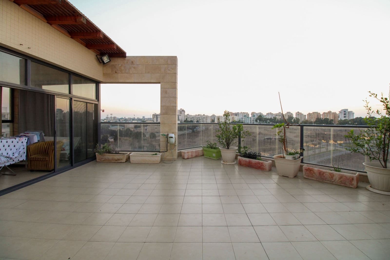 פנטהאוז 5 חדרים, תמונה 4